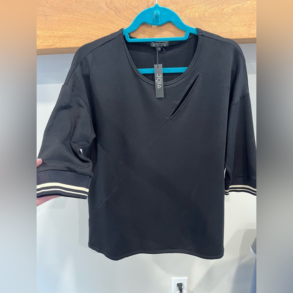 Joia Design Split Neck Top